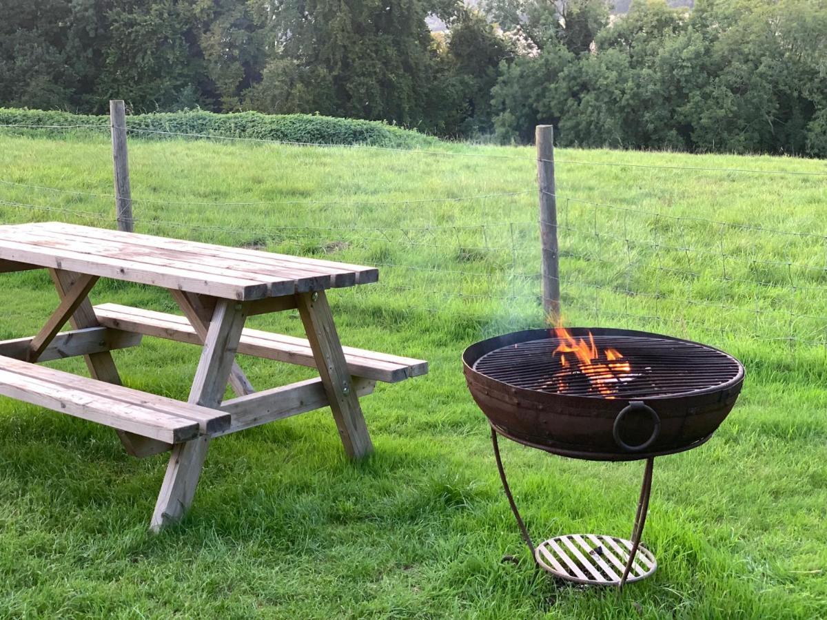 Home Farm Radnage Glamping Bell Tent 4, With Log Burner And Fire Pit Exterior photo